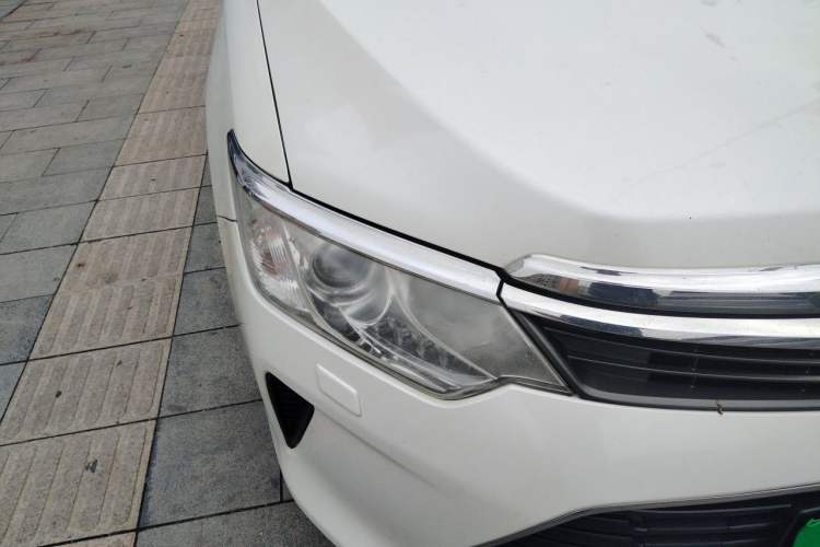 Used Toyota Camry 2015 2.0G Luxury Edition Right Front Headlight