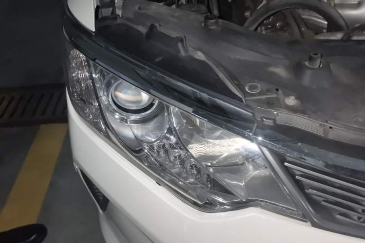 Used Toyota Camry 2015 2.0G Premier Edition Right Front Headlight