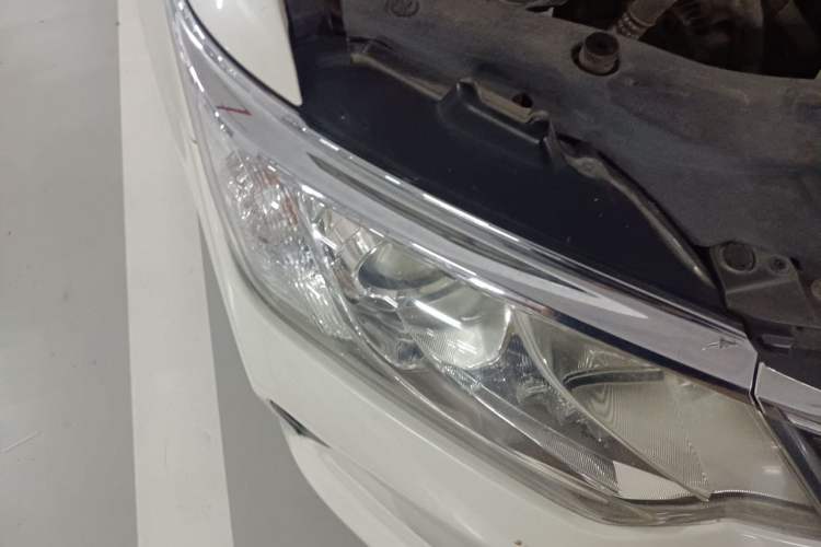 Used Toyota Camry 2015 2.0G Premier Edition Right Front Headlight