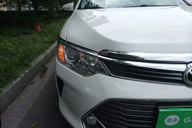 Used Toyota Camry 2015 2.0G Premier Edition Right Front Headlight