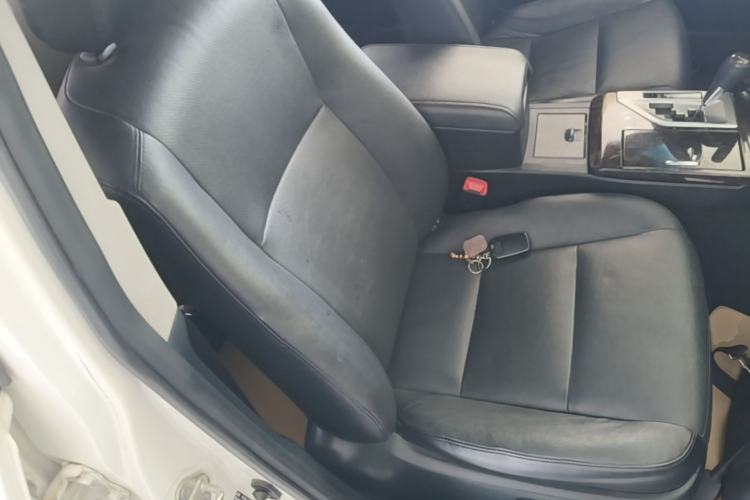 Used Toyota Camry 2015 2.5G Luxury Navigation Edition Right Front Seat
