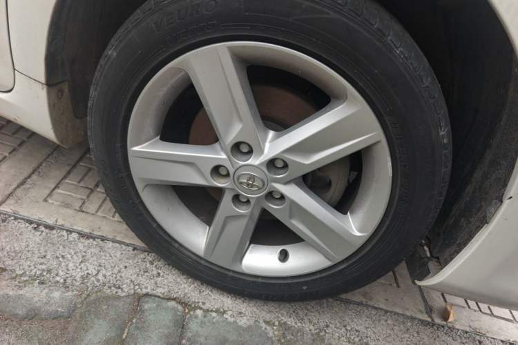 Used Toyota Camry 2015 Junrui 2.0S Activa Edition Right Front Wheel Hub