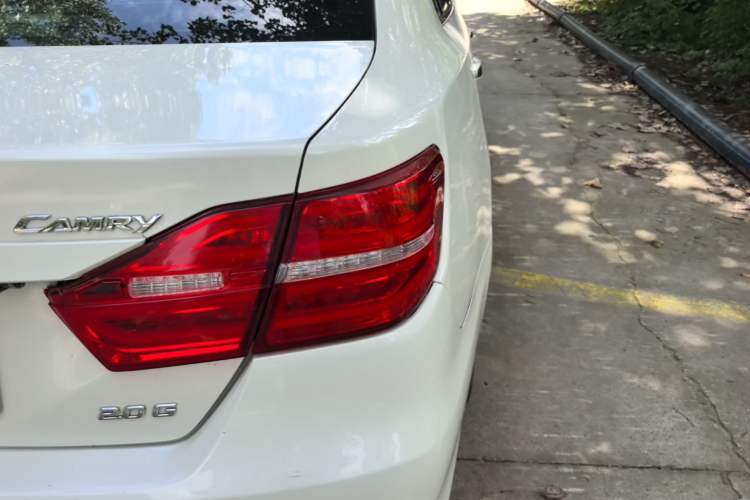 Used Toyota Camry 2015 2.0G Premier Edition Right Rear Taillight