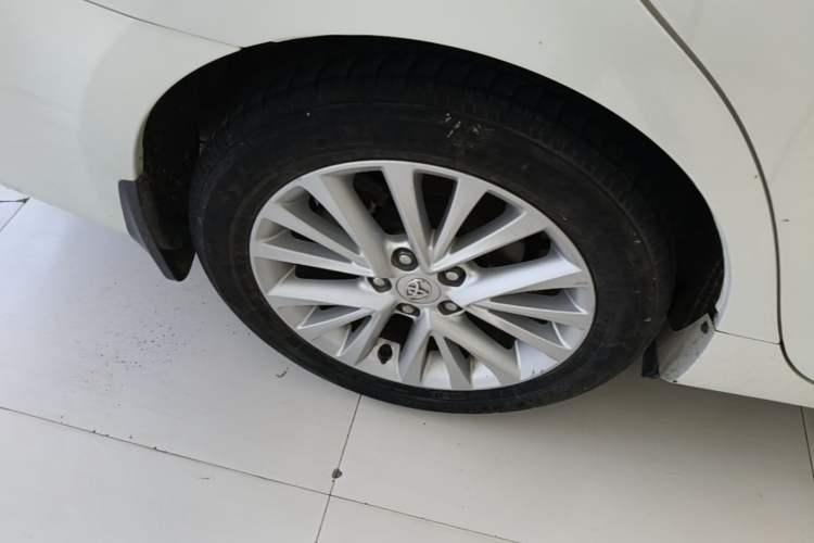 Used Toyota Camry 2015 2.5G Luxury Navigation Edition Right Rear Wheel Hub