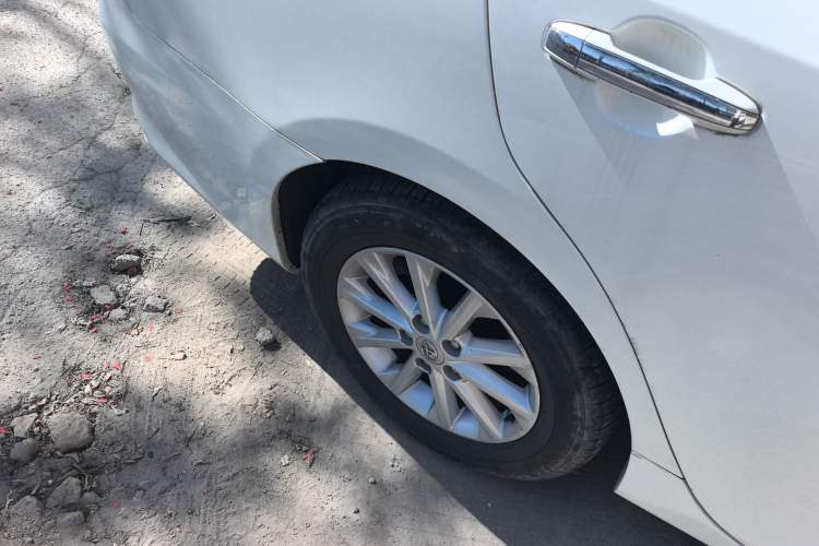 Used Toyota Camry 2015 2.0E Elite Edition Right Rear Wheel Hub