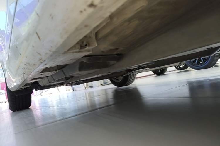 Used Toyota Camry 2015 2.5G Luxury Navigation Edition Right Side Sill