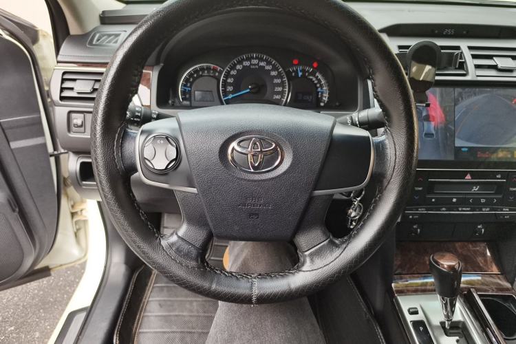 Used Toyota Camry 2015 2.0G Premier Edition Steering Wheel
