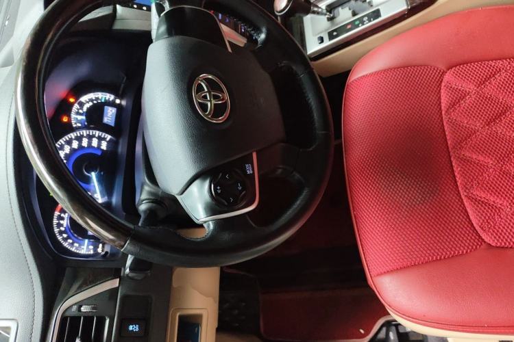 Used Toyota Camry 2015 2.0G Premier Edition Steering Wheel
