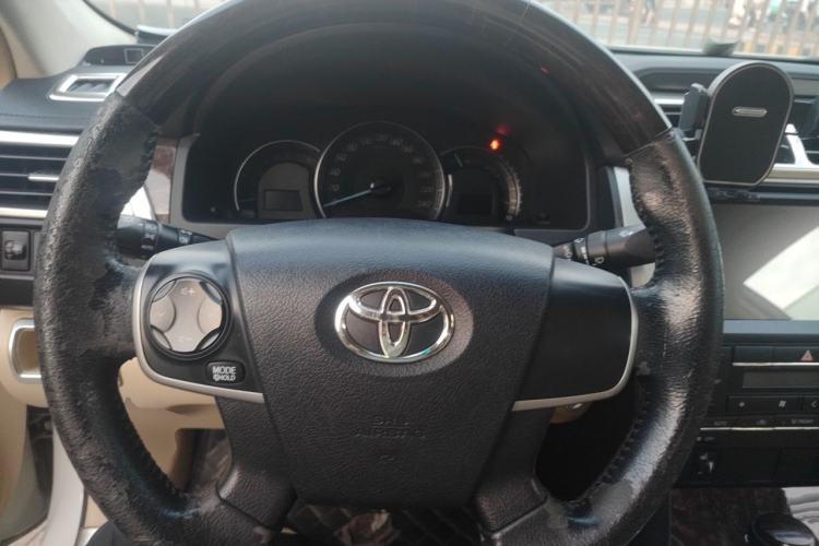 Used Toyota Camry 2015 2.0G Premier Edition Steering Wheel