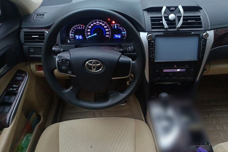 Used Toyota Camry 2015 2.0E Elite Edition Steering Wheel