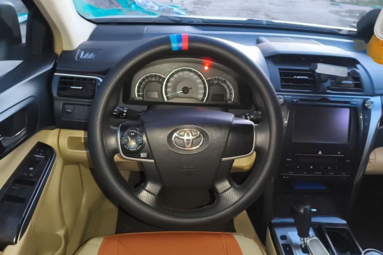 Used Toyota Camry 2015 2.0E Elite Edition Steering Wheel