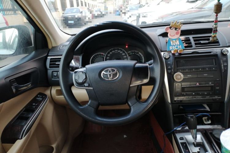 Used Toyota Camry 2015 2.0E Elite Edition Steering Wheel
