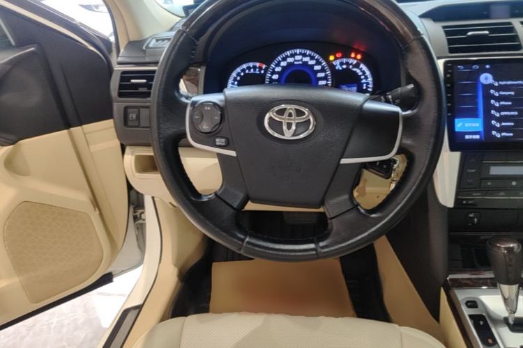 Used Toyota Camry 2015 2.0G Luxury Edition Steering Wheel