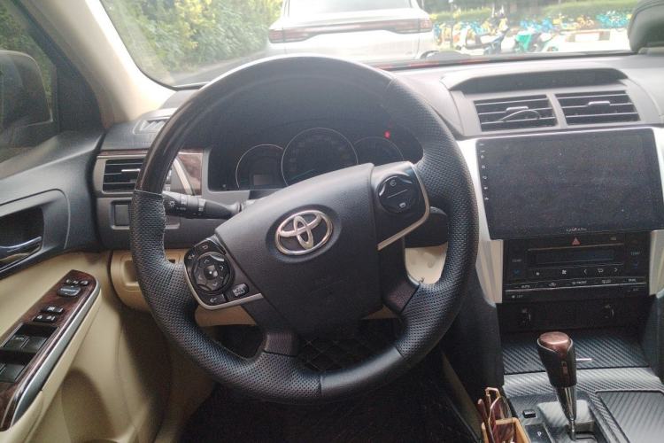 Used Toyota Camry 2015 2.0G Luxury Edition Steering Wheel