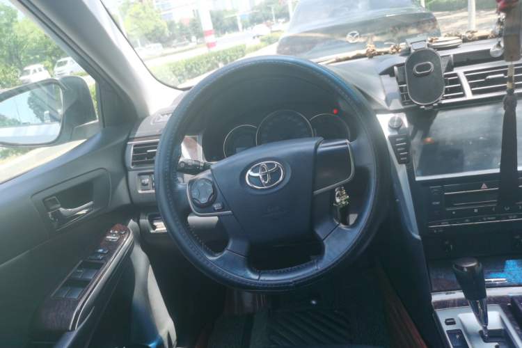 Used Toyota Camry 2015 2.0G Premier Edition Steering Wheel