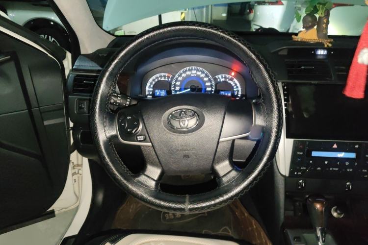 Used Toyota Camry 2015 2.0G Premier Edition Steering Wheel