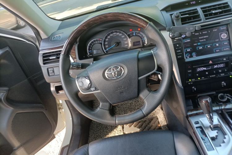 Used Toyota Camry 2015 2.0G Premier Edition Steering Wheel