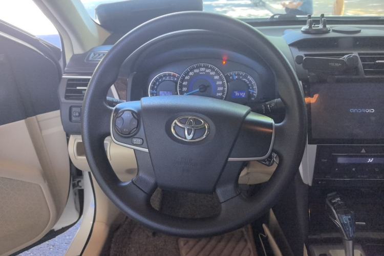 Used Toyota Camry 2015 2.0E Elite Edition Steering Wheel