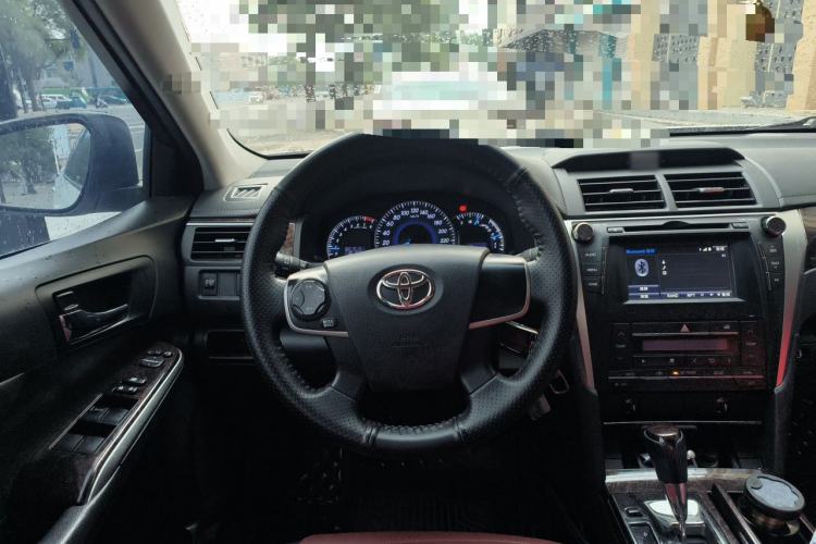 Used Toyota Camry 2015 2.0G Premier Edition Steering Wheel