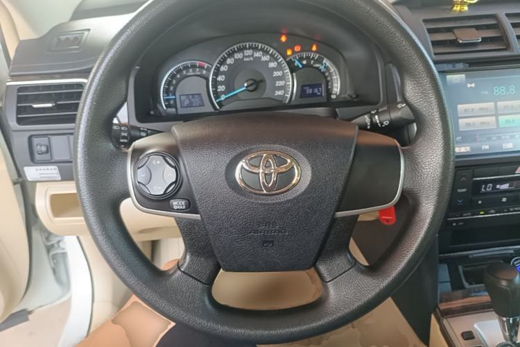 Used Toyota Camry 2015 2.0E Elite Edition Steering Wheel
