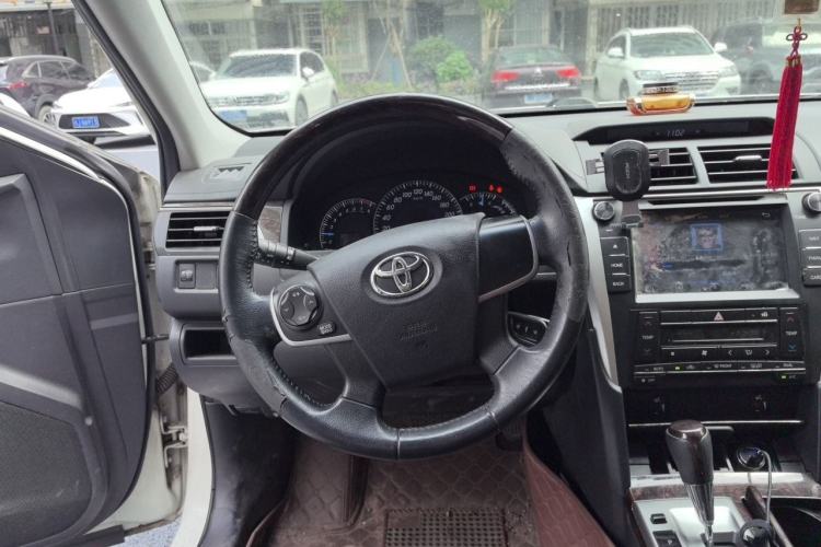 Used Toyota Camry 2015 2.0G Premier Edition Steering Wheel