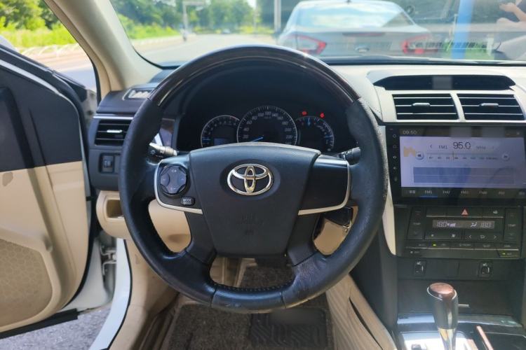Used Toyota Camry 2015 2.0G Premier Edition Steering Wheel