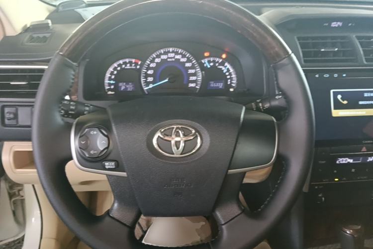 Used Toyota Camry 2015 2.0G Premier Edition Steering Wheel
