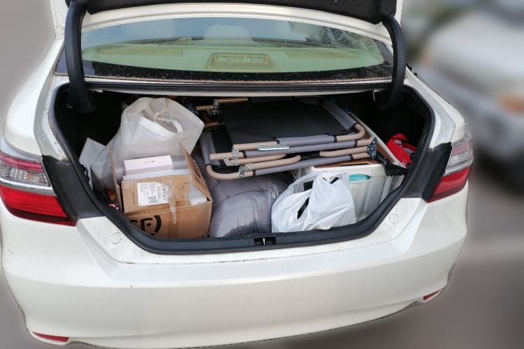 Used Toyota Camry 2015 2.0E Elite Edition Trunk