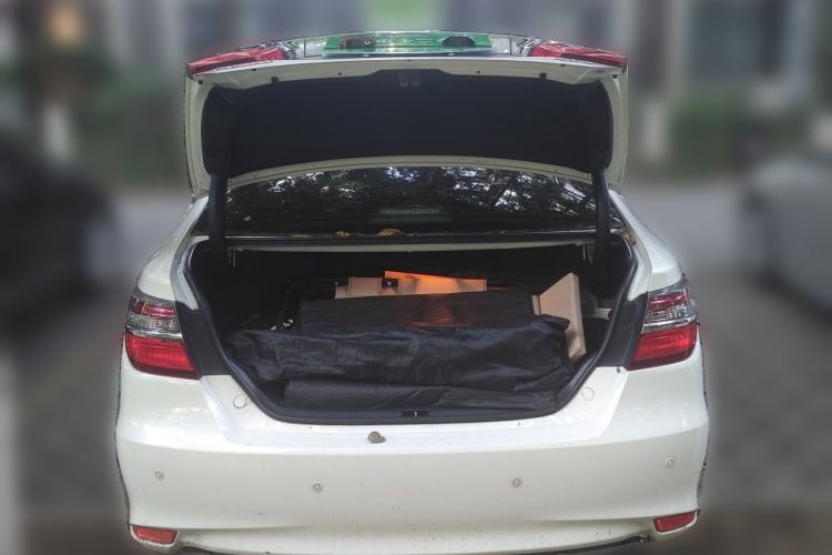Used Toyota Camry 2015 2.0G Premier Edition Trunk