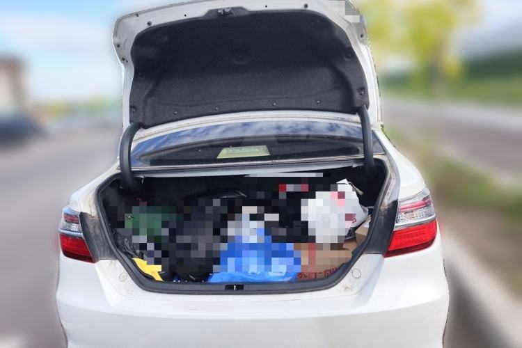 Used Toyota Camry 2015 2.0G Premier Edition Trunk