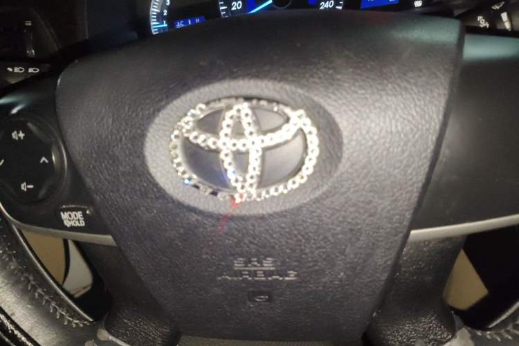 Used Toyota Camry 2015 2.0G Premier Edition Vehicle Key