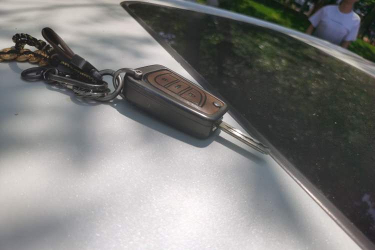 Used Toyota Camry 2015 2.0G Premier Edition Vehicle Key