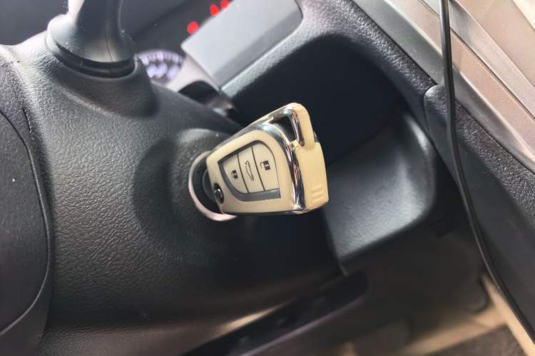 Used Toyota Camry 2015 2.0G Premier Edition Vehicle Key