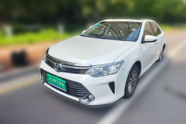 Toyota Camry 2015 2.0G Premier Edition usado
