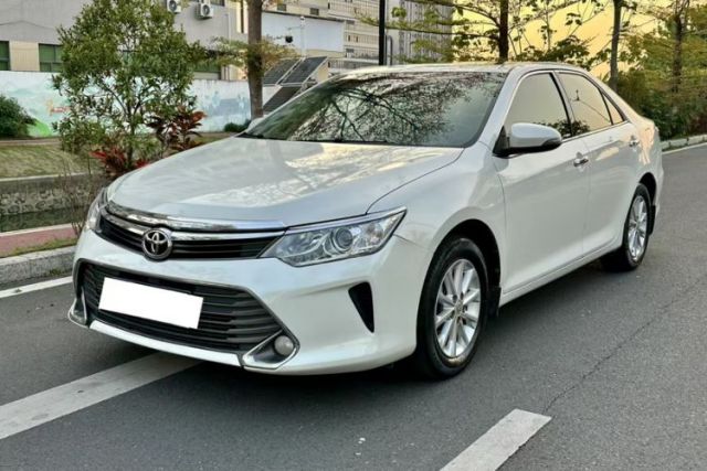 Used Toyota Camry 2015 2.0G Premier Edition