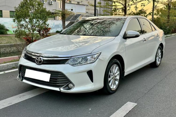 Used Toyota Camry 2015 2.0G Premier Edition Guazi used car, China used car export, Used car for sale, Used  cars, Cheapest cars for sale