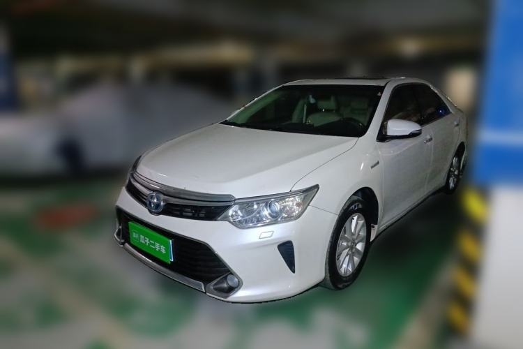 Used Toyota Camry 2015 Dual-Engine 2.5 HG Luxury Navigation Edition Guazi used car, China used car export, Used car for sale, Used  cars, Cheapest cars for sale