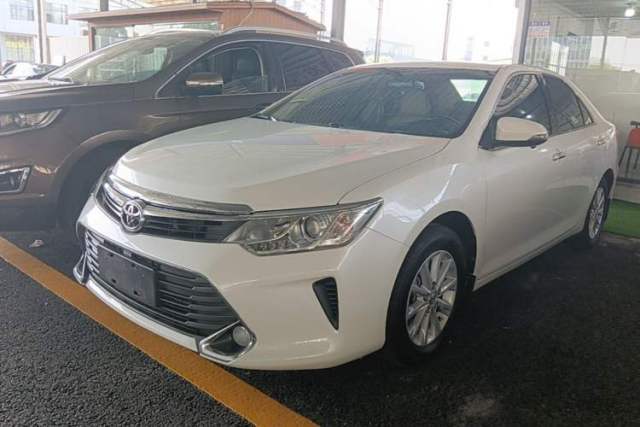 Used Toyota Camry 2015 2.0G Premier Edition