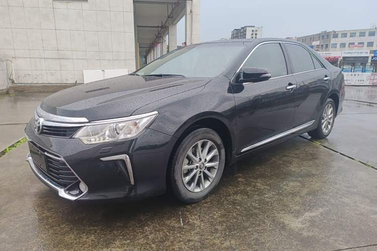 Used Toyota Camry 2016 2.0G 10th Anniversary Luxury Edition Guazi used car, China used car export, Used car for sale, Used cars, Cheapest cars for sale