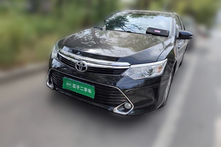 Gebrauchter Toyota Camry 2016 2.0G 10th Anniversary Leading Edition Guazi used car, China used car export, Used car for sale, Used  cars, Cheapest cars for sale
