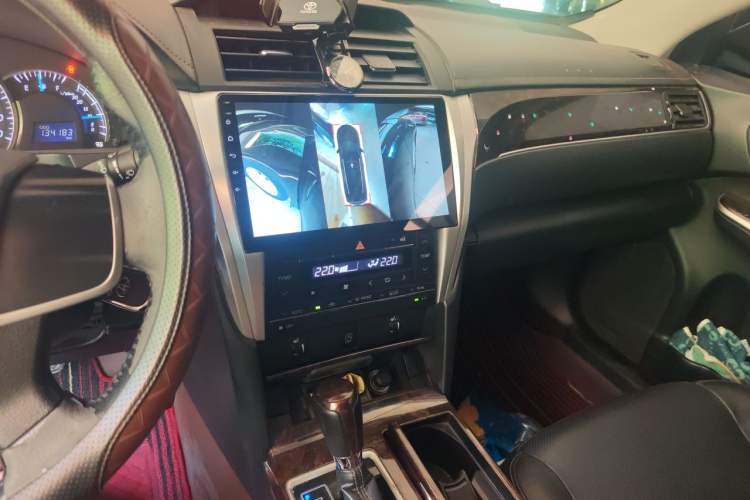 Used Toyota Camry 2016 2.0G 10th Anniversary Leading Edition Audio And AC Panel