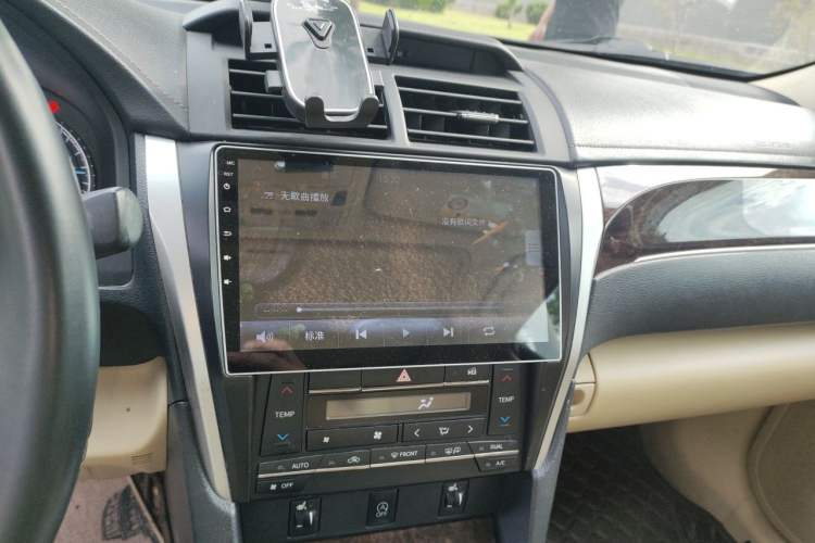 Used Toyota Camry 2016 2.0G 10th Anniversary Leading Edition Audio And AC Panel