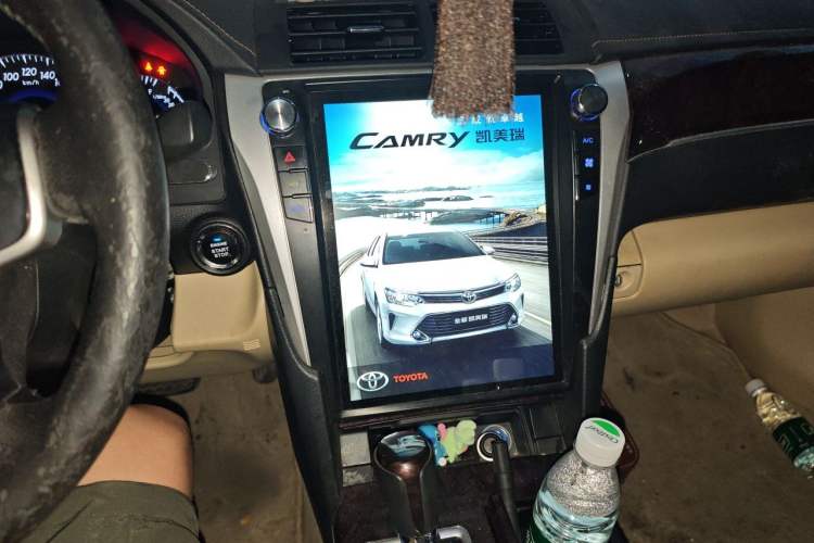 Used Toyota Camry 2016 2.0G 10th Anniversary Leading Edition Audio And AC Panel