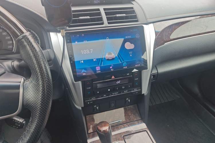 Used Toyota Camry 2016 2.0G 10th Anniversary Leading Edition Audio And AC Panel