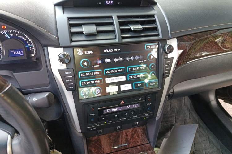 Used Toyota Camry 2016 2.0G 10th Anniversary Leading Edition Audio And AC Panel