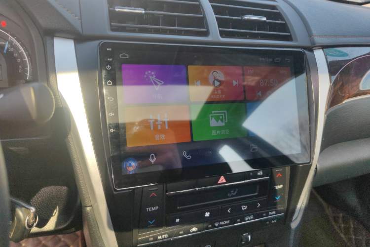 Used Toyota Camry 2016 2.0G 10th Anniversary Leading Edition Audio And AC Panel