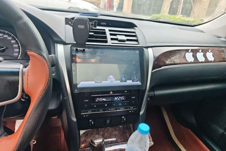 Used Toyota Camry 2016 2.0G 10th Anniversary Leading Edition Audio And AC Panel