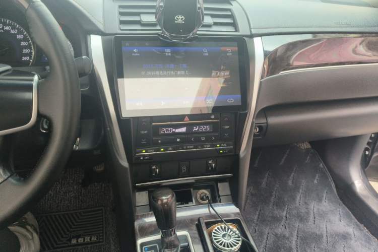 Used Toyota Camry 2016 2.0G 10th Anniversary Leading Edition Audio And AC Panel