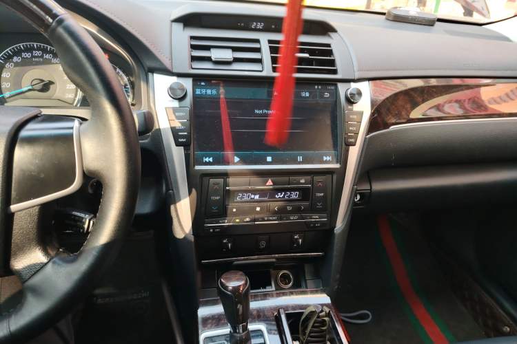Used Toyota Camry 2016 2.0G 10th Anniversary Leading Edition Audio And AC Panel