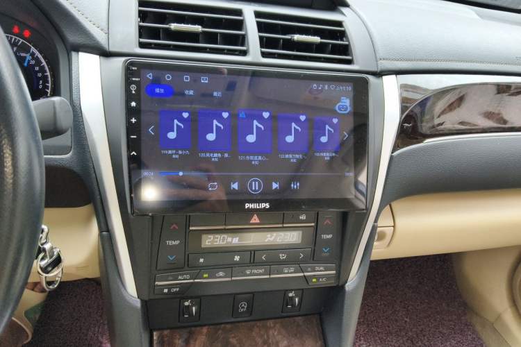 Used Toyota Camry 2016 2.0G 10th Anniversary Leading Edition Audio And AC Panel